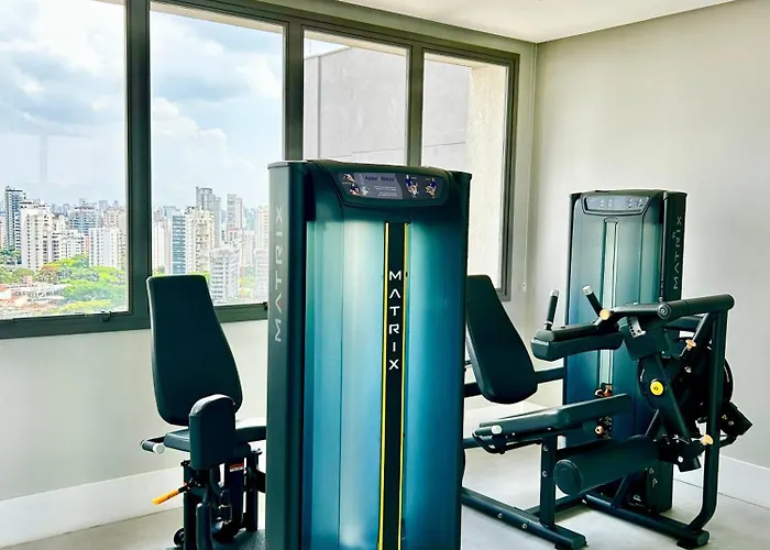 Studio Em Condominio De Luxo-Ar Condicinado-Perto Do Aeroporto-Parque Ibirapuera-Metro-Aacd-Medplex-Casv